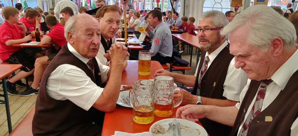 Liedertafel Isen auf der 150-Jahr Feier der Feuerwehr Isen